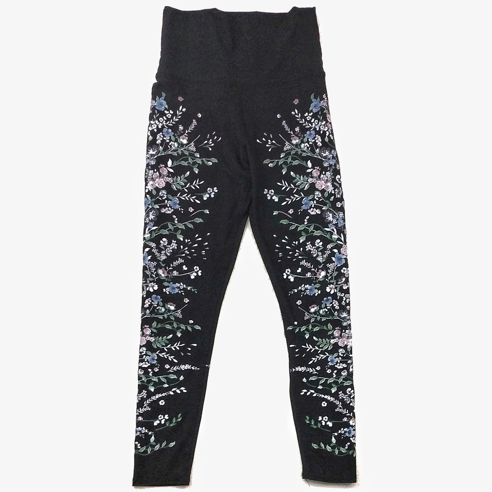 Evolution and Creation Active‎ Floral Capri Legging